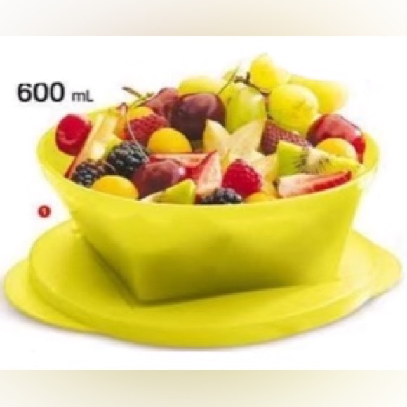 Tupperware  Microwave Reheatable Bowl Set of 2  Blue & Lemon Color - Picture 3 of 6